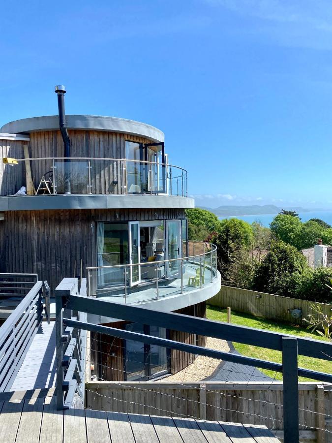 Bay View Veranda: Lyme's 3-Story Coastal Retreat Lyme Regis Exterior photo